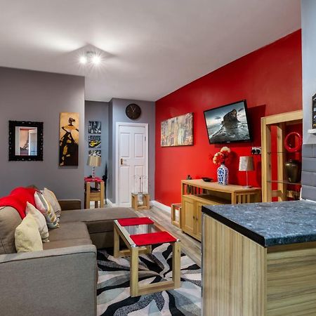 Stockton Town Centre Spacious Apartment Free Parking And Wifi Екстер'єр фото
