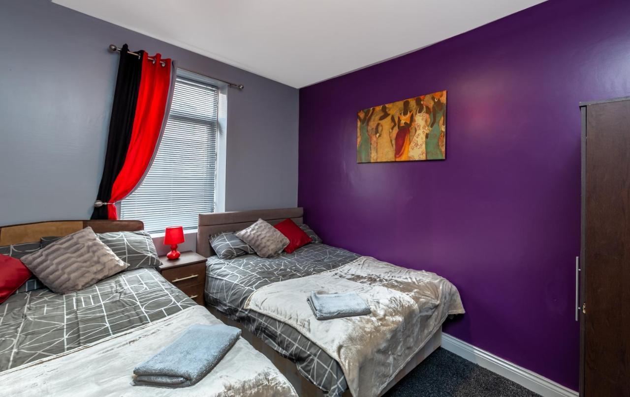 Stockton Town Centre Spacious Apartment Free Parking And Wifi Екстер'єр фото